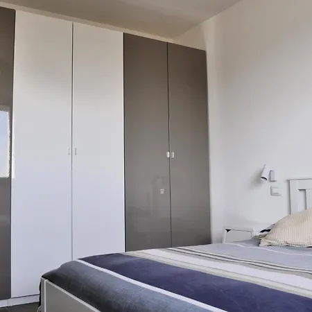 Giardino Di Lei, 3*